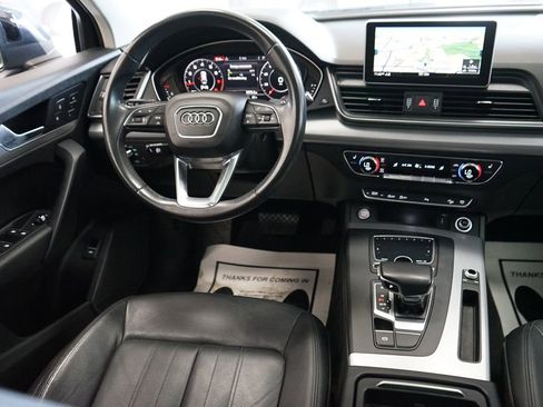 Used 2018 Audi Q5 2.0T Premium Plus w/ Premium Plus Package AWD/4WD image 12