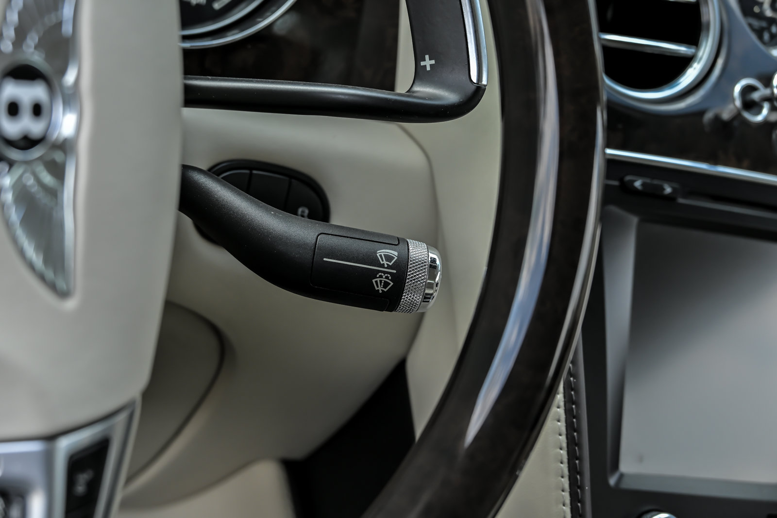 Used 2014 Bentley Continental GT AWD/4WD image 40