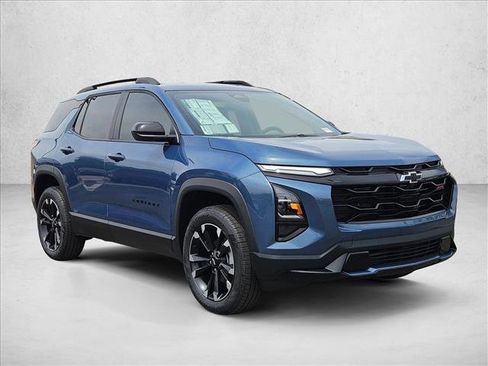 New 2026 Chevrolet Equinox RS w/ Convenience Package III FWD image 7