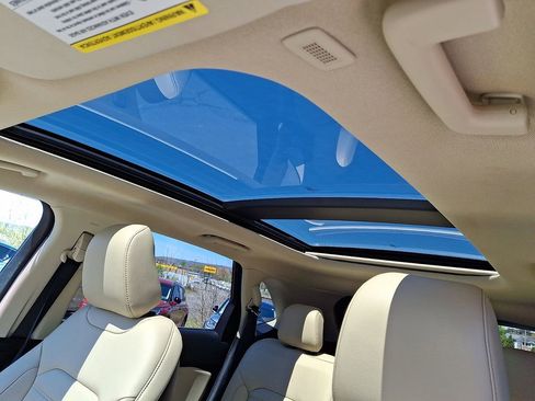 Certified 2020 Ford Edge SEL w/ Class II Trailer Tow Package AWD/4WD image 14