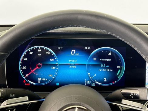 Used 2022 Mercedes-Benz E 350 Sedan image 10