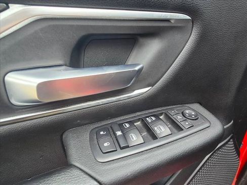 Used 2019 RAM 1500 Big Horn RWD image 12