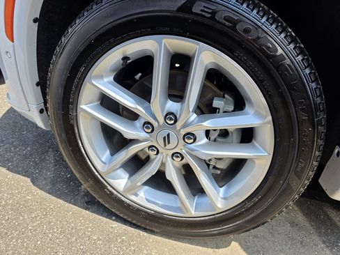 Used 2026 Dodge Durango GT AWD/4WD image 2