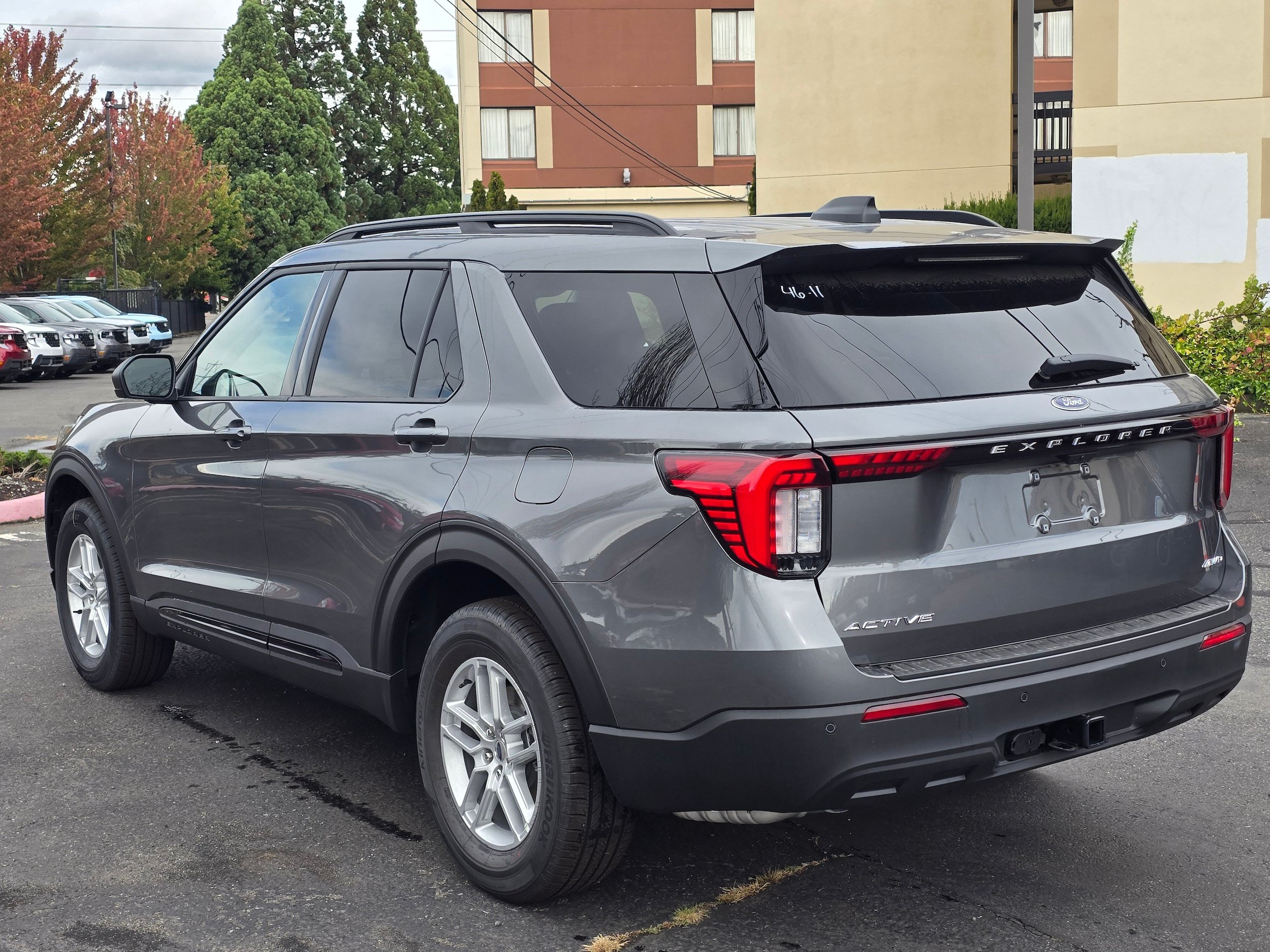 New 2026 Ford Explorer Active AWD/4WD image 7