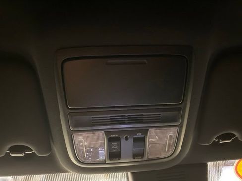 Used 2018 Honda Accord Sport image 14