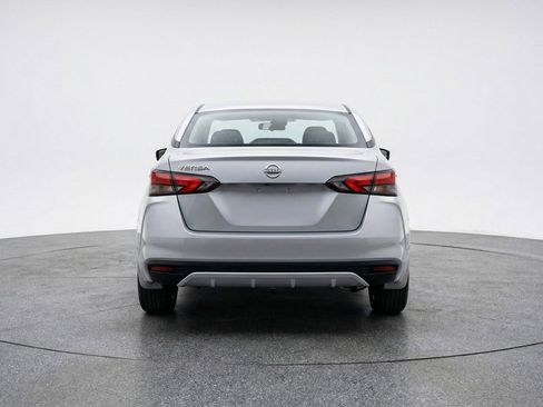 Used 2025 Nissan Versa SV FWD image 6