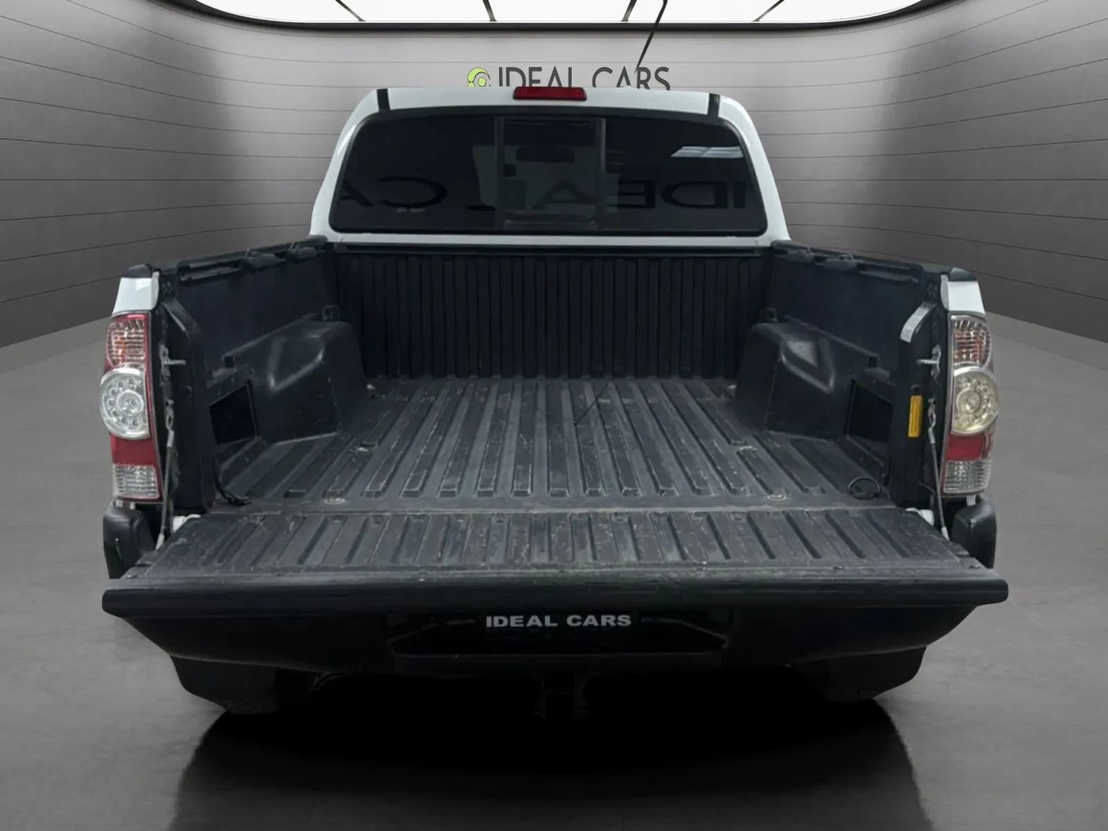 Used 2013 Toyota Tacoma PreRunner w/ Convenience Pkg RWD image 18