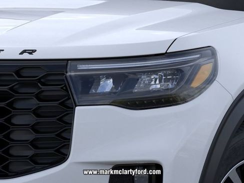 New 2026 Ford Explorer ST-Line AWD/4WD image 18