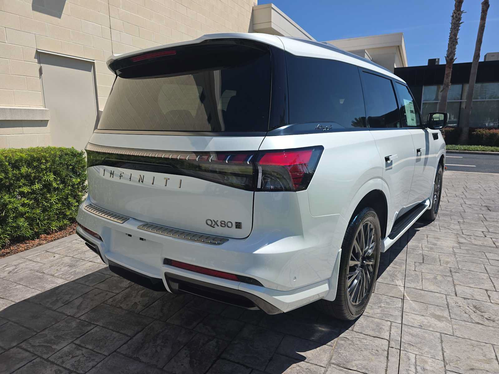 New 2027 INFINITI QX80 Autograph w/ Autograph Exterior Package AWD/4WD image 3