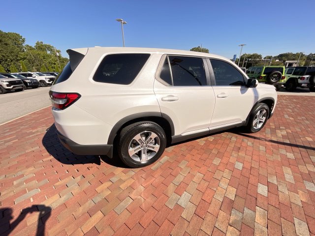 Used 2024 Honda Pilot EX-L image 36