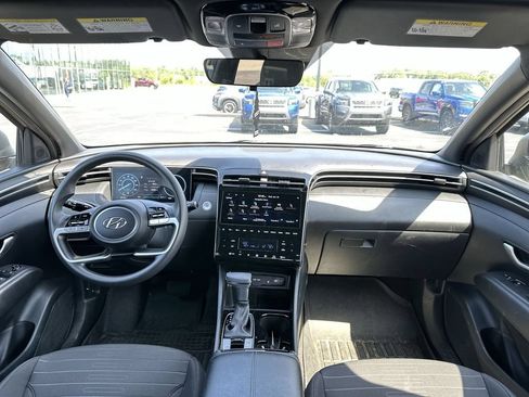 Used 2024 Hyundai Santa Cruz SEL w/ Activity Package FWD image 12