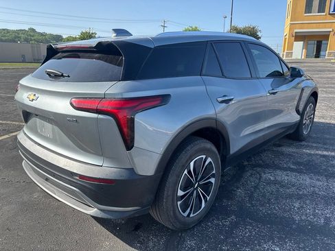 Used 2024 Chevrolet Blazer EV LT AWD/4WD image 5