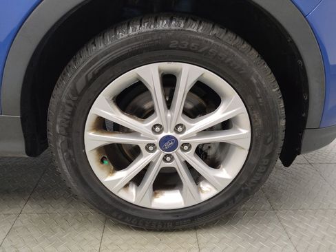 Used 2017 Ford Escape SE FWD image 31