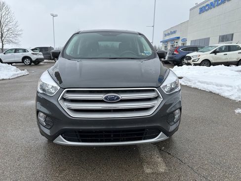 Used 2019 Ford Escape SE image 8