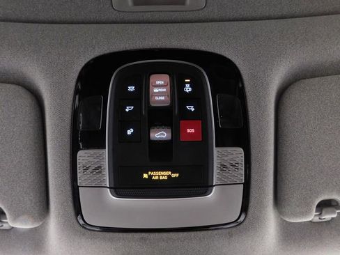 Used 2023 Hyundai Palisade Limited image 36