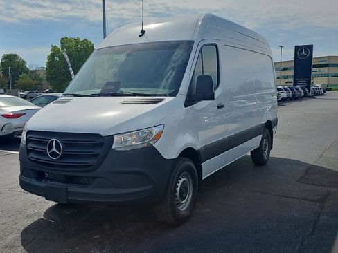 New 2026 Mercedes-Benz Sprinter 2500 image 4