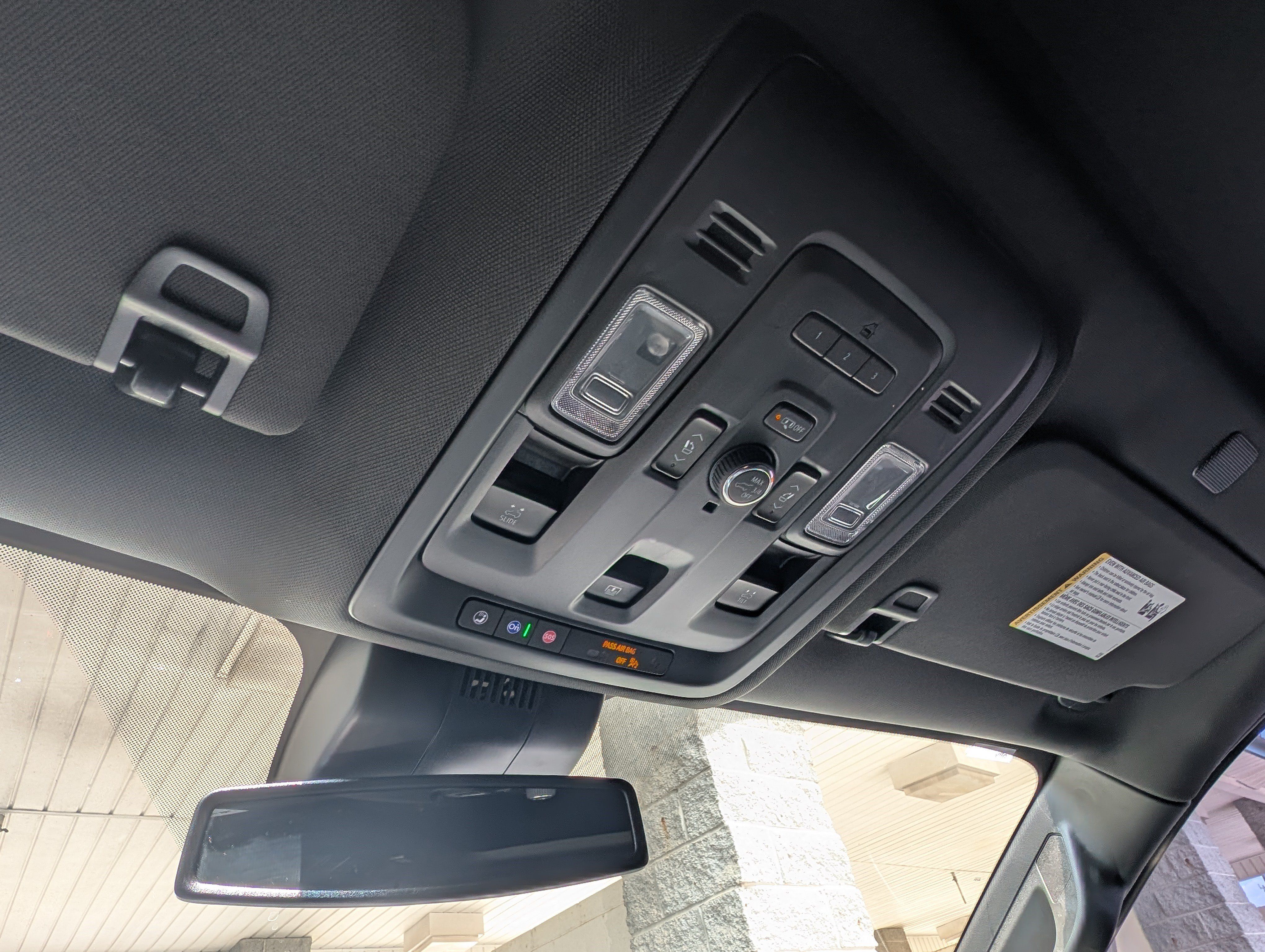 Used 2023 Chevrolet Tahoe LT w/ Luxury Package RWD image 32