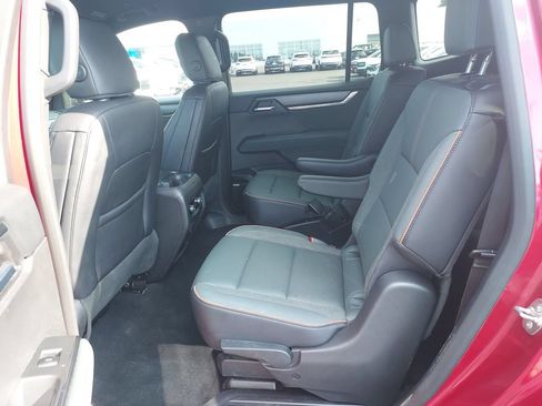 Used 2025 GMC Acadia AT4 w/ LPO, Floor Liner Package AWD/4WD image 14