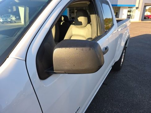 Used 2019 Chevrolet Colorado W/T image 36