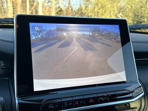 New 2026 Jeep Compass Limited image 30