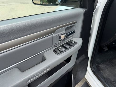 Used 2014 RAM 2500 SLT w/ Protection Group AWD/4WD image 9