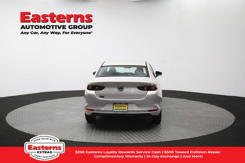 Used 2024 MAZDA MAZDA3 s FWD image 38