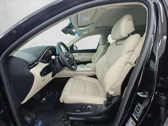 Used 2024 Genesis GV70 2.5T w/ Select Package AWD/4WD image 17