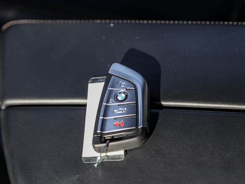 Used 2023 BMW 530e w/ M Sport Package RWD image 36