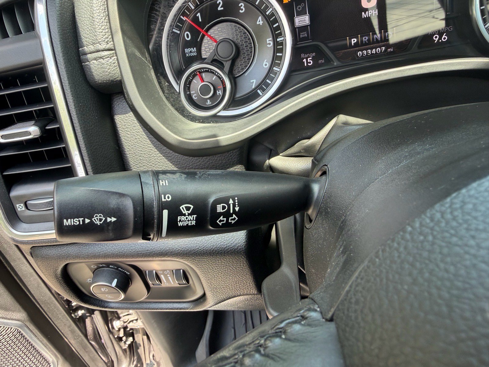 Used 2022 RAM 1500 Laramie AWD/4WD image 38