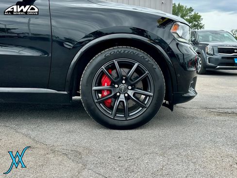 Used 2018 Dodge Durango SRT w/ SRT Interior Appearance Group AWD/4WD image 9