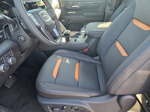 New 2026 GMC Sierra 1500 AT4 w/ Technology Package AWD/4WD image 10