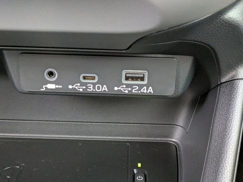 New 2026 Subaru Crosstrek 2.5i Limited w/ Crosstrek Mirror Package image 18