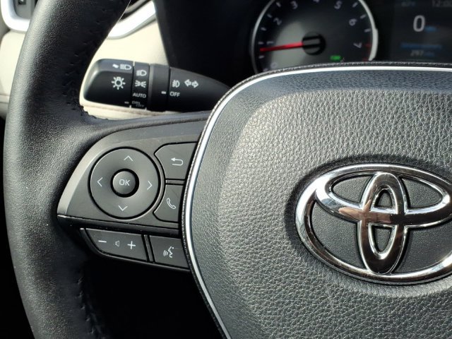 Certified 2021 Toyota RAV4 XLE w/ Convenience Package AWD/4WD image 22