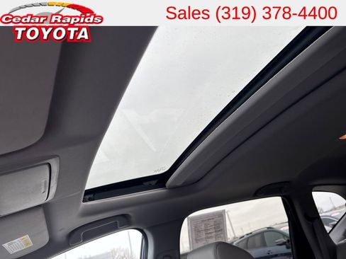 Used 2020 Honda CR-V Touring image 24