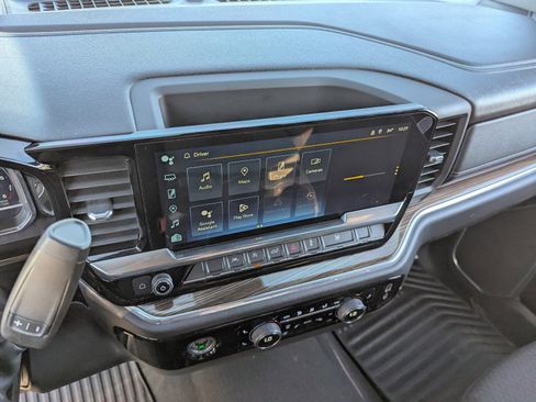 Used 2023 Chevrolet Silverado 1500 LT image 26