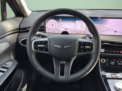 Certified 2026 Genesis GV70 2.5T AWD/4WD image 21