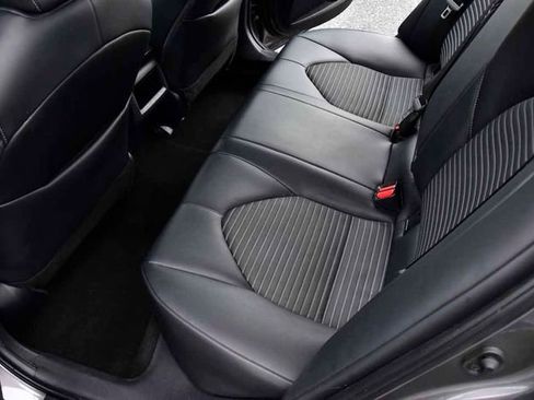 Certified 2023 Toyota Camry SE image 15