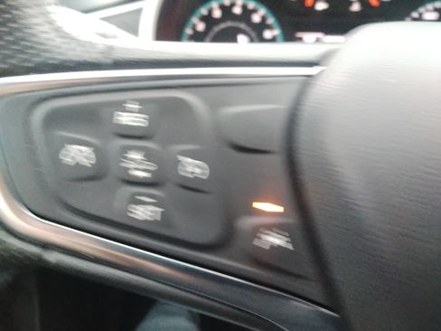 Used 2024 Chevrolet Malibu LT image 19