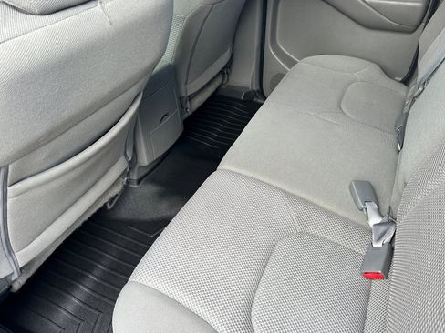 Used 2021 Nissan Frontier SV image 13