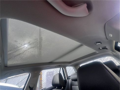 Used 2010 Volkswagen Jetta SE image 11