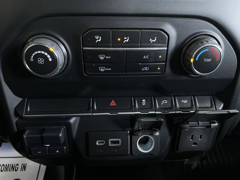 Used 2022 Chevrolet Silverado 2500 W/T w/ WT Convenience Package image 36