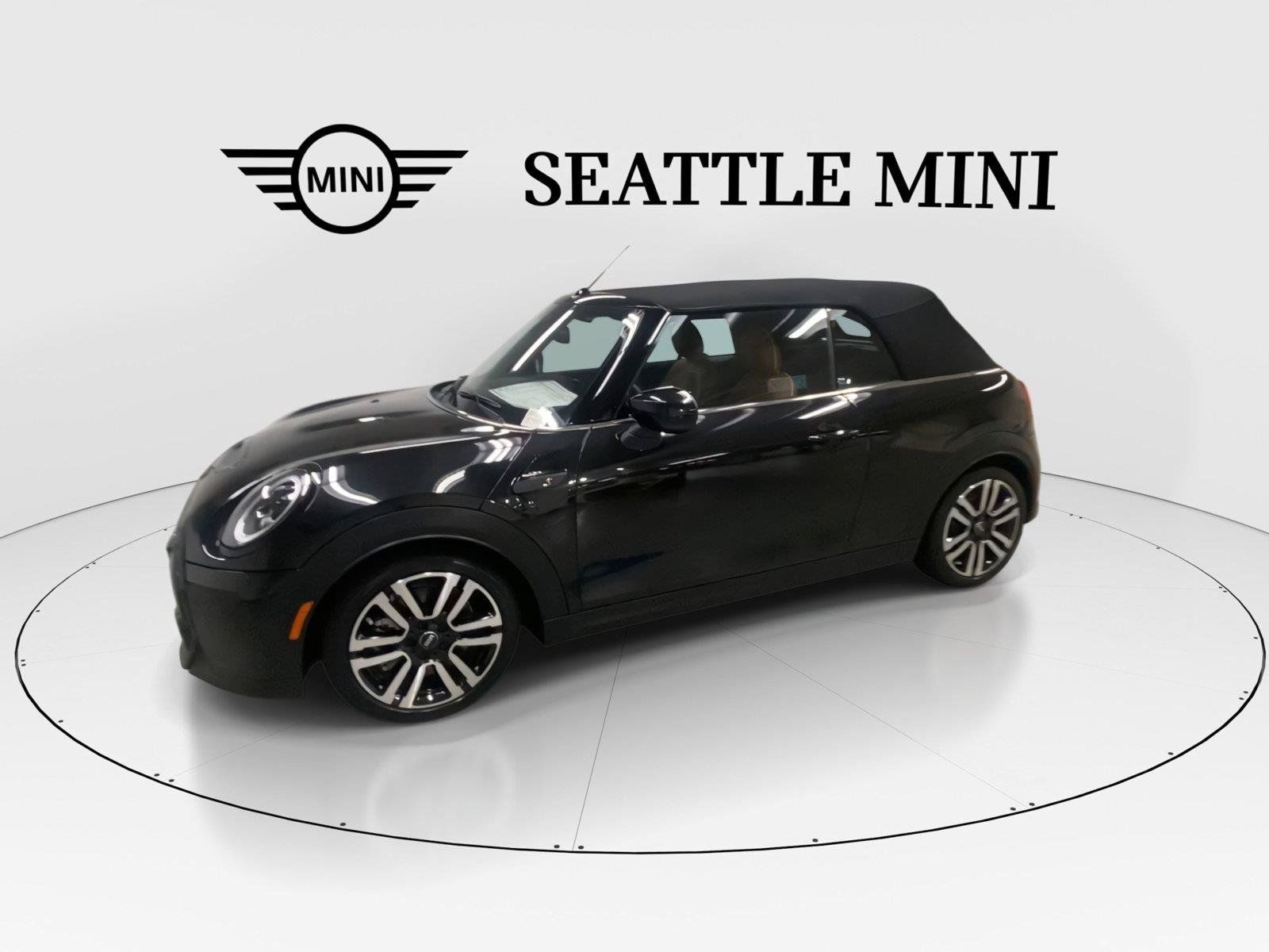 Used 2024 MINI Cooper S w/ Signature Upholstery Package FWD image 5
