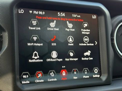 Used 2022 Jeep Wrangler Unlimited Sahara w/ Cold Weather Group AWD/4WD image 30