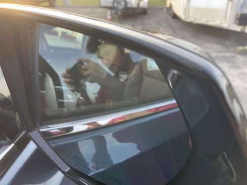 New 2026 Chevrolet Suburban LT w/ Comfort Package image 35