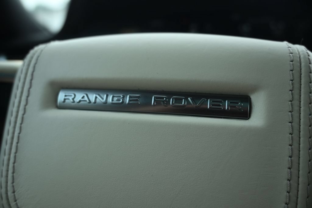 Used 2023 Land Rover Range Rover Long Wheelbase SE AWD/4WD image 13