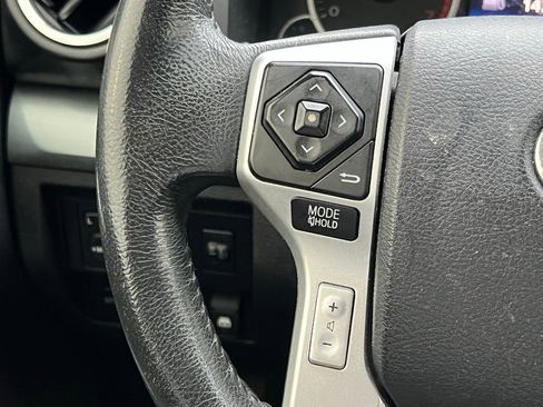 Used 2016 Toyota Tundra Platinum image 28