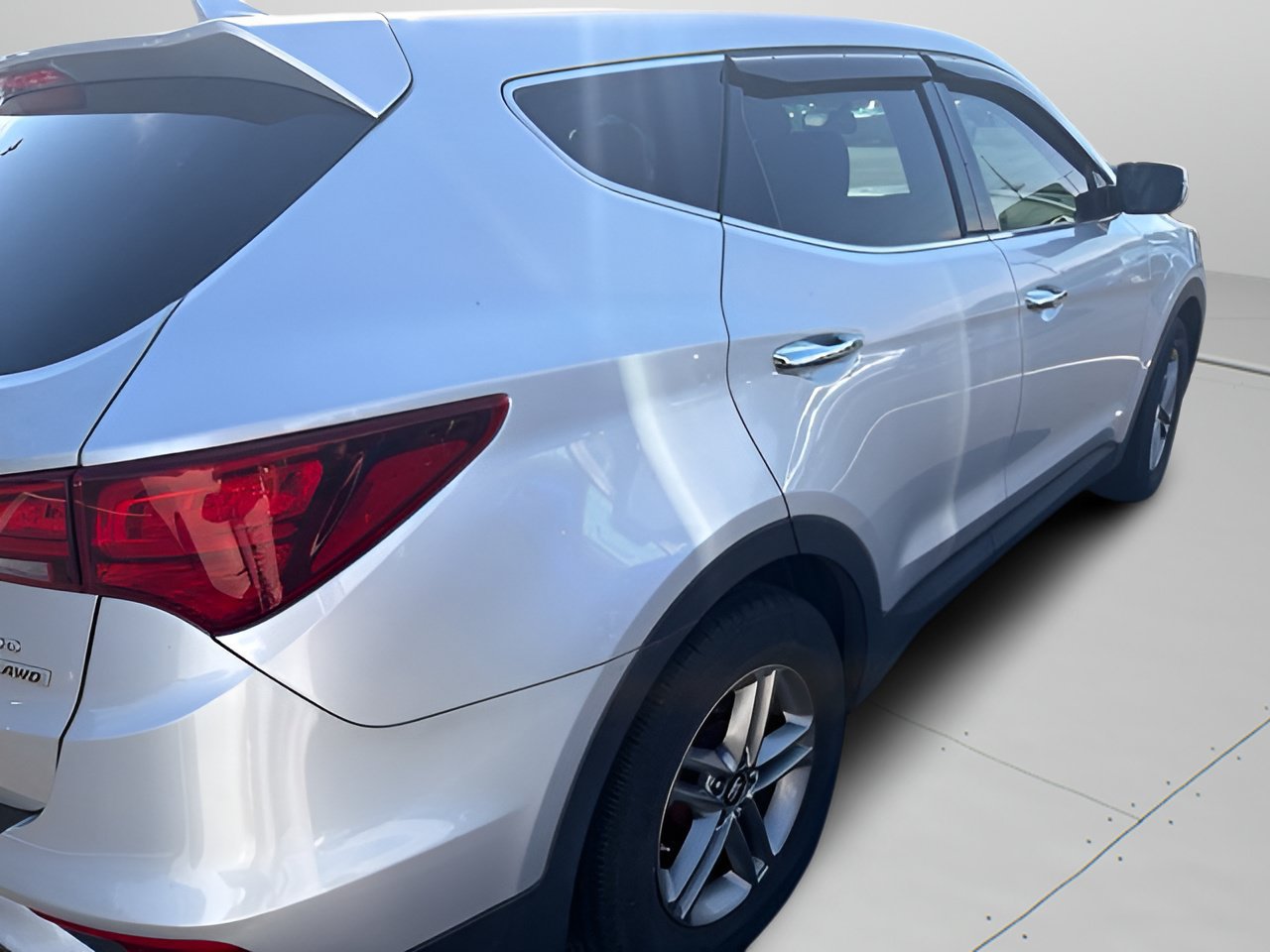 Used 2017 Hyundai Santa Fe Sport w/ Cargo Package AWD/4WD image 11
