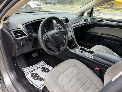 Used 2020 Ford Fusion S FWD image 10
