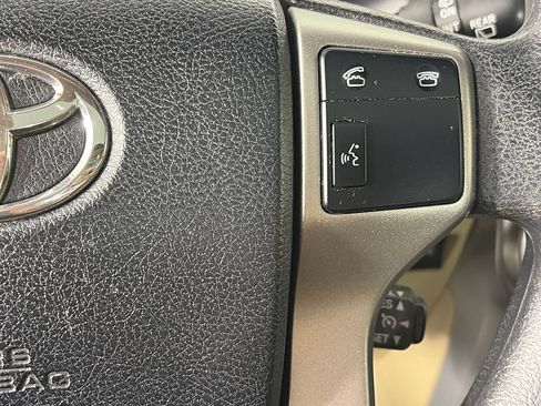 Used 2013 Toyota 4Runner SR5 w/ Convenience Pkg AWD/4WD image 18