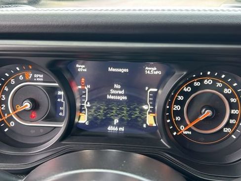 Used 2024 Jeep Gladiator Rubicon image 18